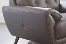 Load image into Gallery viewer, Sissoko Chair