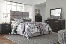 Load image into Gallery viewer, Dolante Queen Upholstered Bed