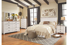 Load image into Gallery viewer, Willowton Chest of Drawers