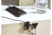 Load image into Gallery viewer, Evanni Nightstand