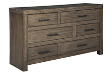 Load image into Gallery viewer, Deylin Chest of Drawers