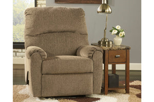 Pranit Recliner