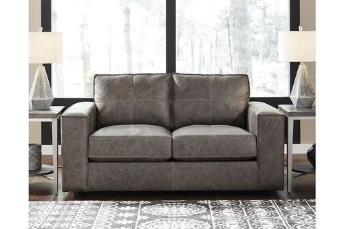 Trembolt Loveseat