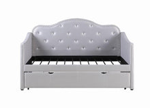 Load image into Gallery viewer, PEARLESCENT GREY DAYBED W/ TRUNDLE