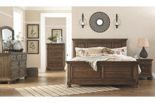 Load image into Gallery viewer, Flynnter Queen Panel Bed
