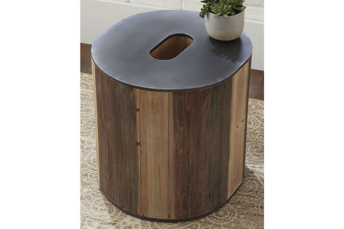 Highmender Accent Table