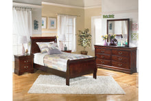 Load image into Gallery viewer, Alisdair Twin Bed with 2 Nightstands
