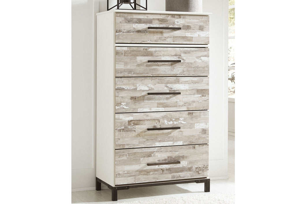 Evanni Chest of Drawers