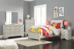 Jorstad Dresser and Mirror