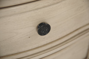 Demarlos Nightstand