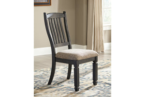 Tyler Creek Dining Room Chair (Set of 2)