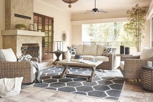 Beachcroft Sofa with Cushion