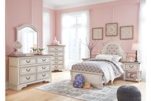 Load image into Gallery viewer, Realyn Twin Panel Bed